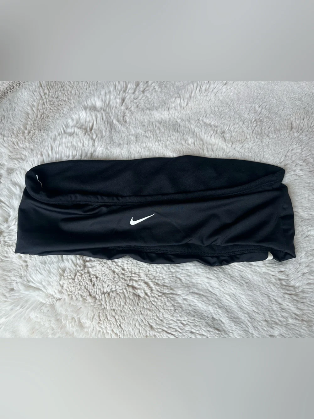 Nike Multi Logo Bandeau Bikini Top. Size: Large